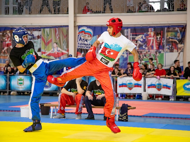 Чемпионат и первенство ДФО по кикбоксингу проходят в Благовещенске